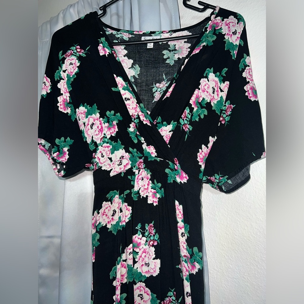 Love, Fire Long Floral dress- EUC